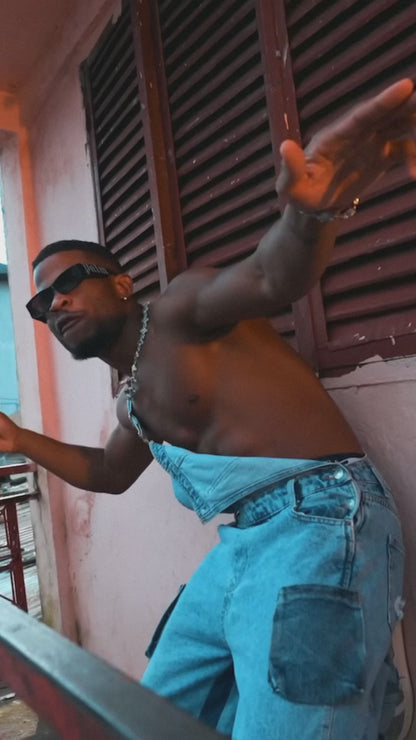 Attaching boy Signature